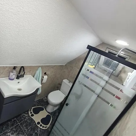 Camli House מלון מוגלה